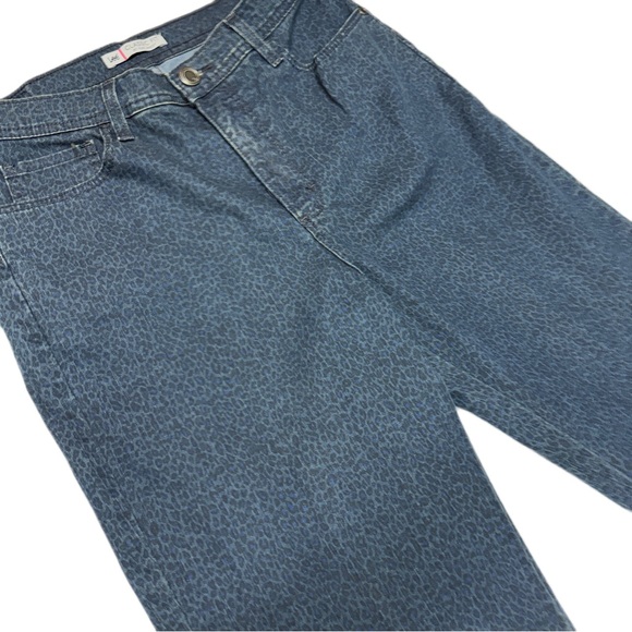 Dark blue Lee leopard print classic fit at the waist jeans - Picture 3 of 12